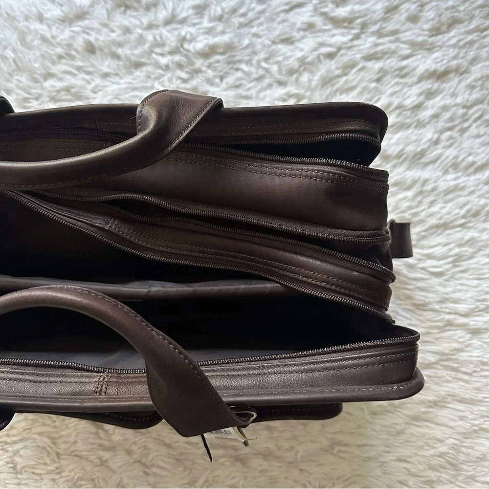 Wilson's Leather Men's Vacqueta Triple Gusset Leather Bag Dark Brown New